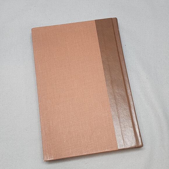 The Adventures of Tom Sawyer Book 1987 - Picture 4 of 8